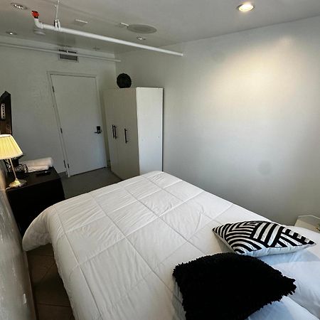Culver City Hostel Los Angeles Exterior photo
