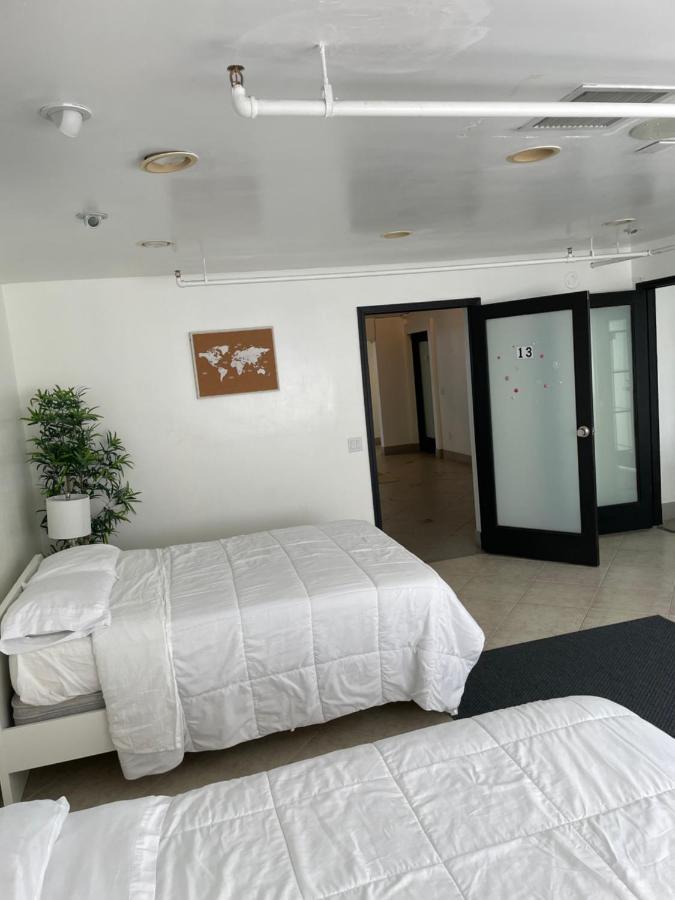 Culver City Hostel Los Angeles Exterior photo